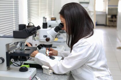 Simpósio Mulheres na Ciência 2026 discute pesquisa e resiliência em São Paulo