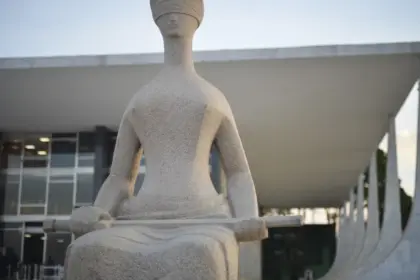 Supremo Tribunal Federal condena deputados do PL por corrupção passiva