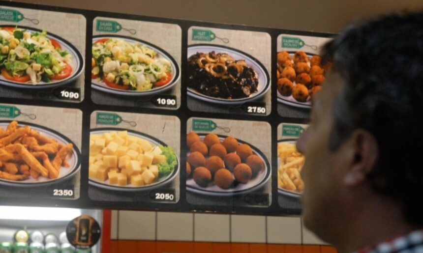 Mais de 70% dos trabalhadores veem ultraprocessados como risco à saúde