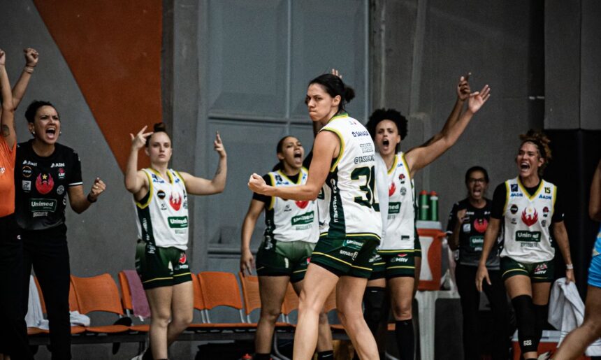 Unimed Campinas vence Sodiê Mesquita na estreia da LBF