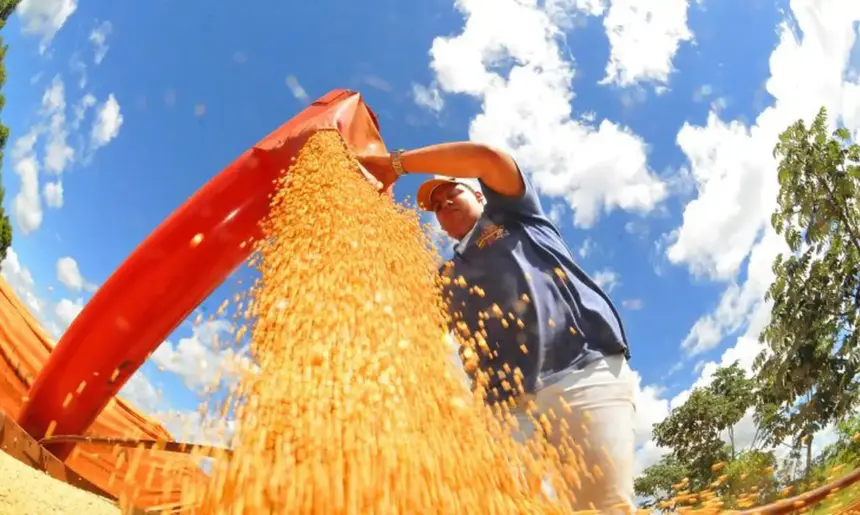 Atividade econômica brasileira cresce 0,6% em fevereiro