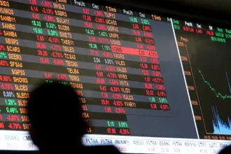 Bolsa interrompe sequência de 11 altas e cai 0,46%