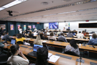 Especialistas defendem estatuto para proteger direitos dos trabalhadores da cultura
