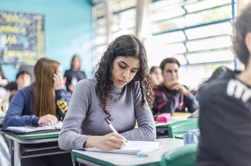Governo de SP apresenta projeto para Olimpíadas do Conhecimento na Alesp