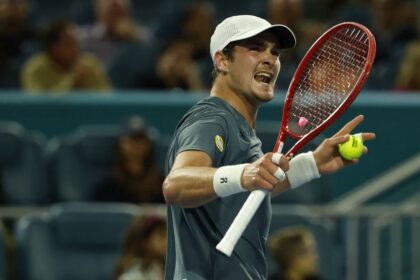 João Fonseca avança para quartas de final no Masters 1000 de Monte Carlo
