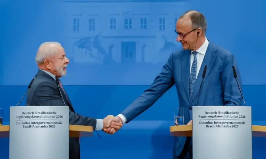 Lula e Merz discutem guerra no Oriente Médio e Cuba em encontro na Alemanha