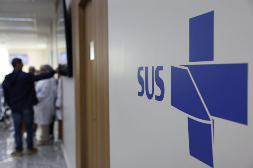 Nova lei garante ajuda de custo para pacientes do SUS em tratamento fora da cidade