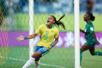 Seleção feminina do Brasil vence Zâmbia por 6 a 1 no Fifa Series