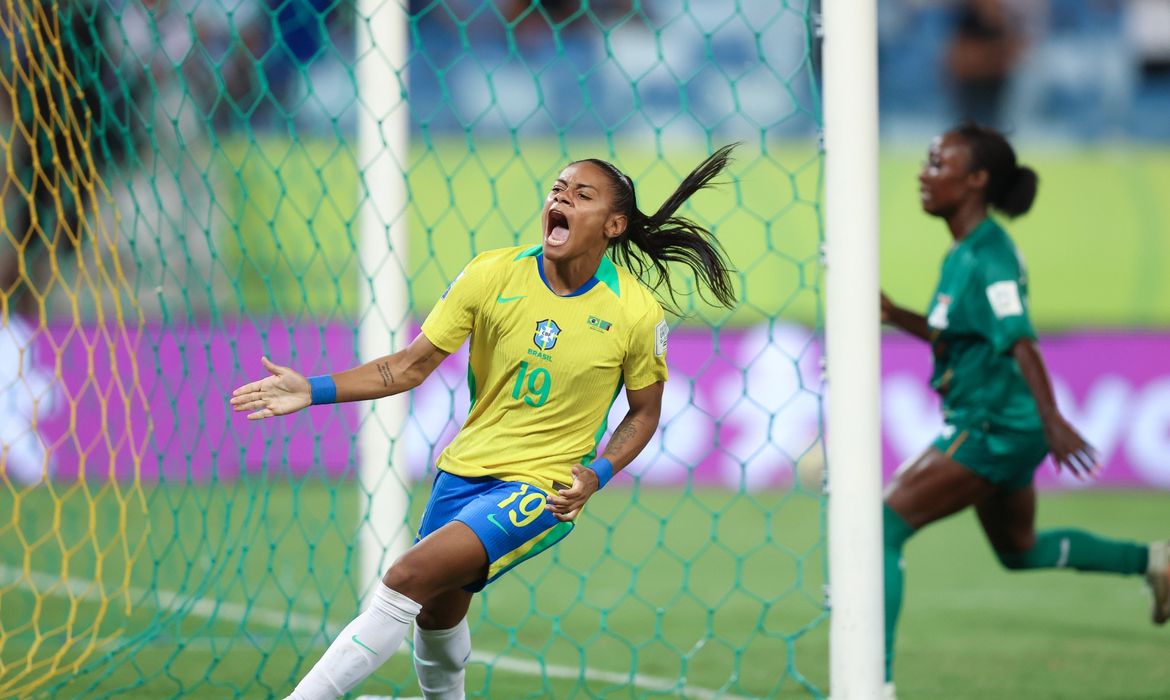 Seleção feminina do Brasil vence Zâmbia por 6 a 1 no Fifa Series