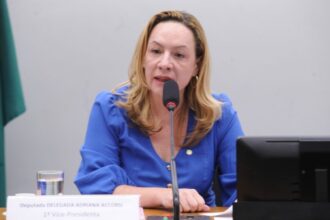 Câmara aprova regras para afastar agressores de vítimas no serviço público