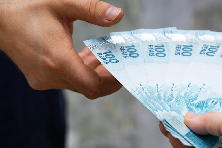Projeto propõe recompensa financeira para denúncias de sonegação fiscal