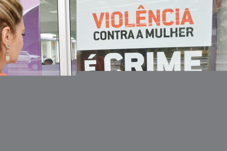 Comissão debate uso de tecnologias contra violência às mulheres