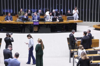 Câmara aprova urgência para projetos de agroecologia e turismo