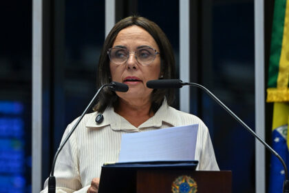 Senadora defende maior presença feminina na política