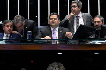 Diálogo entre Lula e Davi é restabelecido