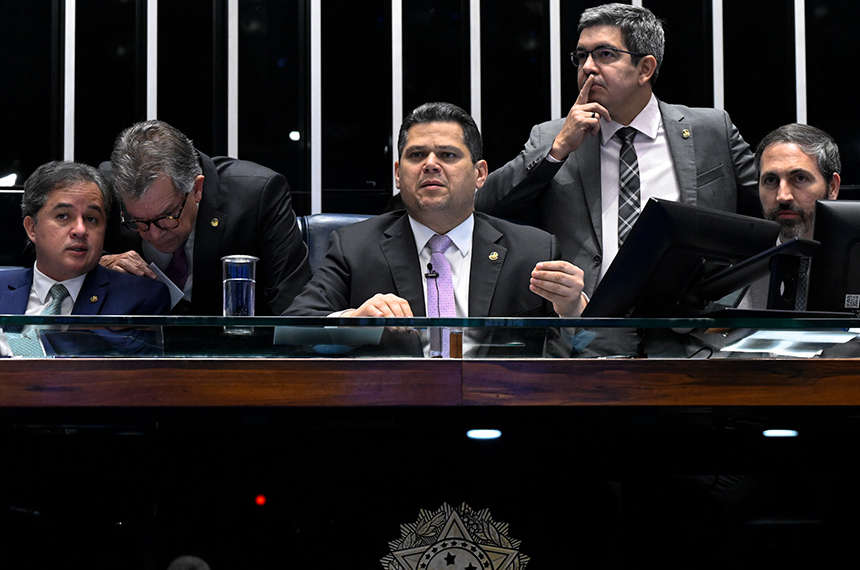Diálogo entre Lula e Davi é restabelecido