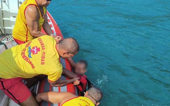 Homem se afoga ao fugir de roubo no litoral paulista