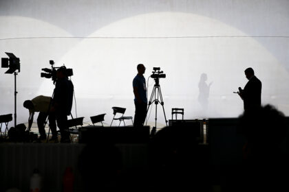 Lives seguem regras de campanha para Eleições 2026