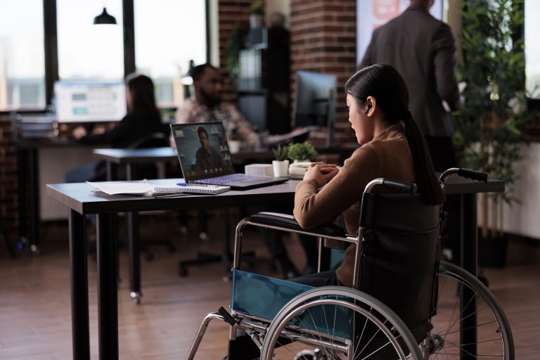 Comissão aprova Selo Empresa Inclusiva para micro e pequenas empresas