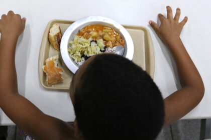 Governo destina quase R$ 925 milhões para combater fome por clima