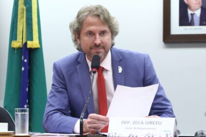 Deputado pede análise da Câmara sobre propostas de ensino a distância
