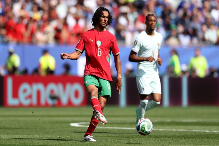 Manchester City pode reforçar meio-campo com Ayyoub Bouaddi