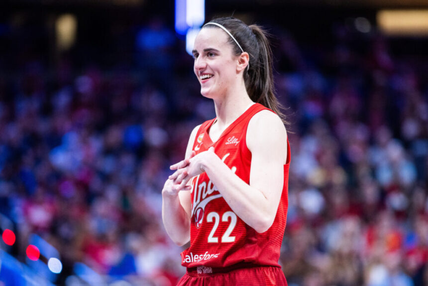 Caitlin Clark ganha prêmio de Jogadora da Semana da WNBA