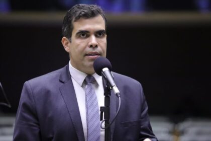 Comissão aprova política de conectividade aérea na Amazônia
