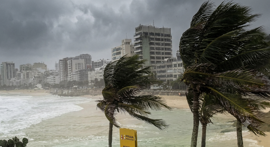 Região dos Lagos recebe alerta de vendaval forte nesta sexta-feira