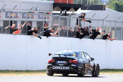 Morgan vence abertura do Campeonato Britânico de Carros de Turismo