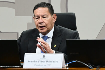 Comissão aprova aumento de pena para quem incita crimes