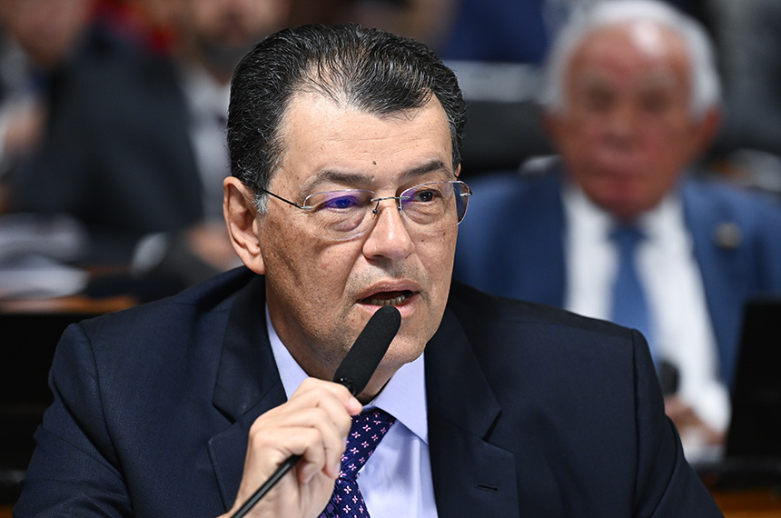 CAE aprova projeto que amplia repasses federais para educação na Amazônia
