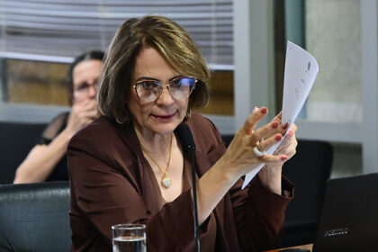 Comissão aprova lei que promove campanhas de parentalidade positiva