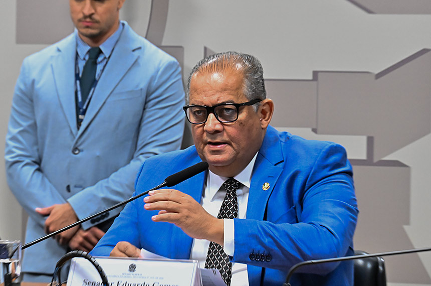 Comissão aprova adicional de fronteira para servidores federais