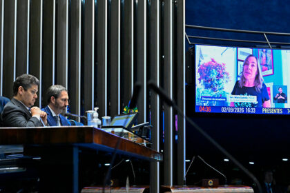 Senado prorroga incentivos fiscais para combate ao câncer e deficiência