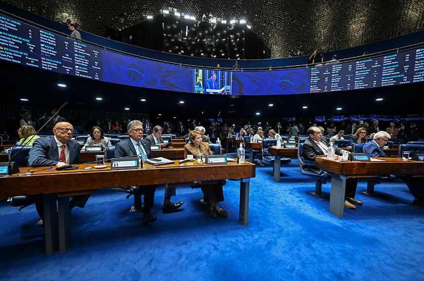 Senado aprova transferência de verba de loterias para Comitê de Clubes