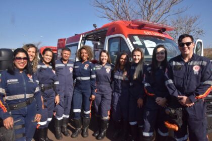 Aparecida de Goiânia recebe nova ambulância para frota do SAMU